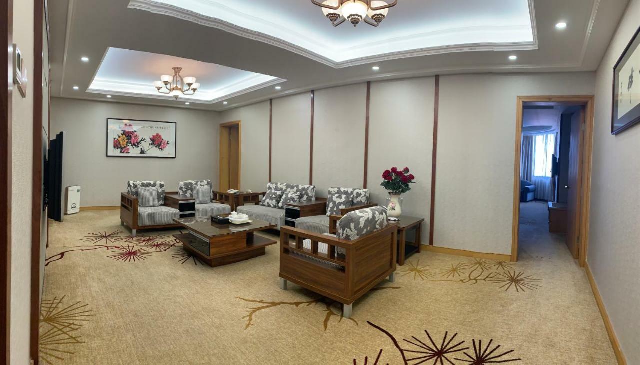 โรงแรมการ์เด้น ซัวเถา ภายนอก รูปภาพ